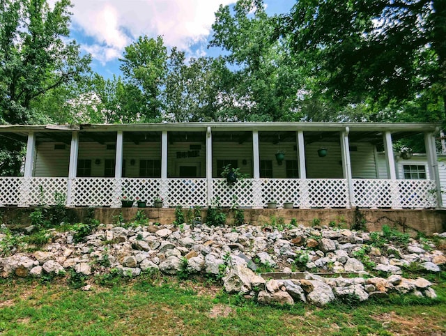 view of front of home