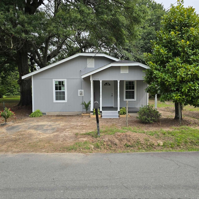 view of front of home featuring a porch