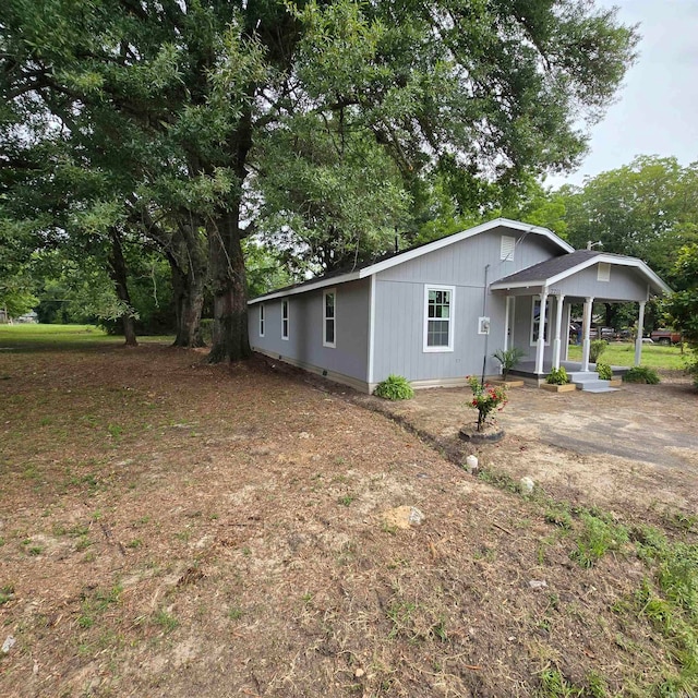 exterior space featuring a porch