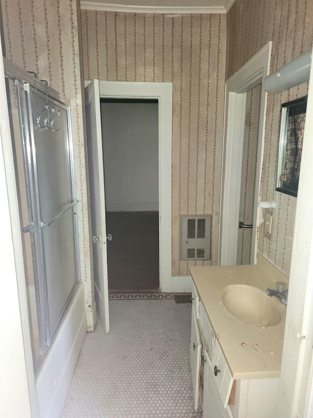 bathroom featuring tile walls, toilet, shower / tub combo with curtain, and tile patterned floors