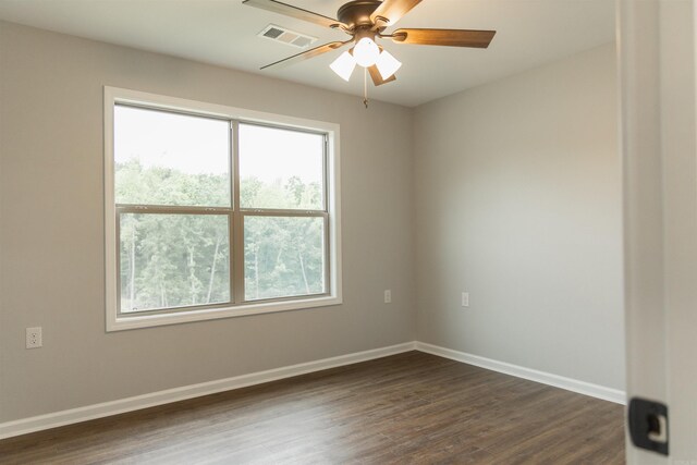 9 Jeremiah Cv, Heber Springs, AR 72543 - empty room featuring dark wood-type flooring and ceiling fan