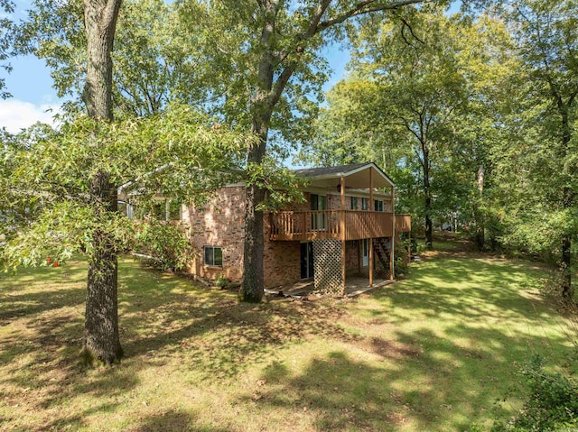 view of yard with a deck