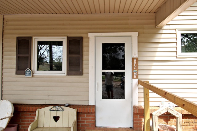 view of property entrance