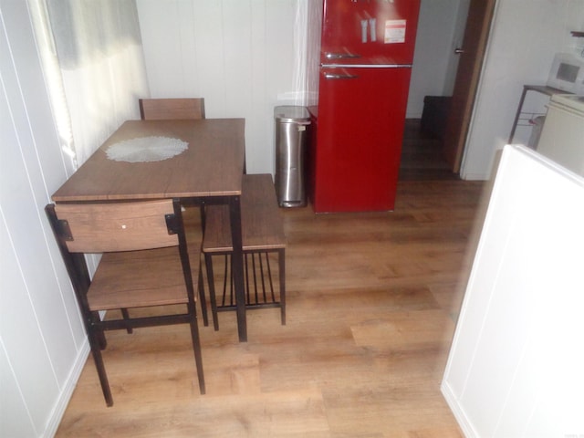 kitchen with light hardwood / wood-style flooring