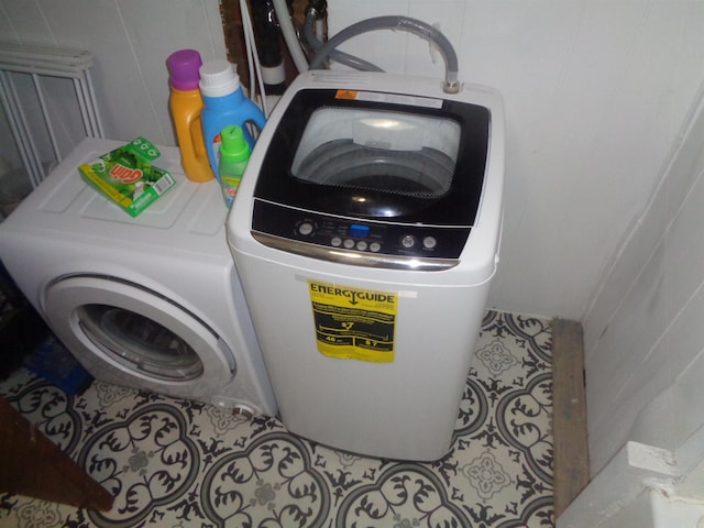 view of clothes washing area