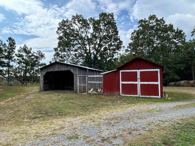 view of outbuilding