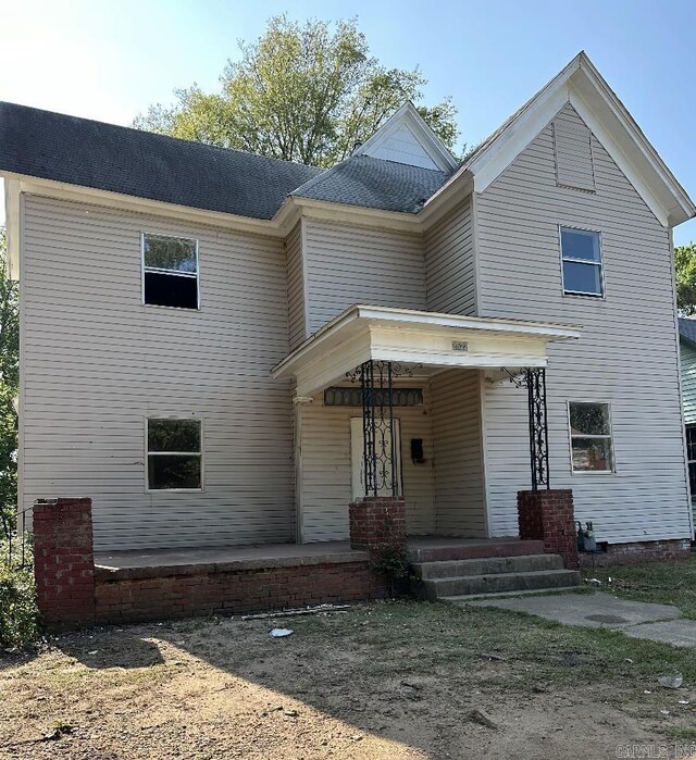 view of front of house with covered porch