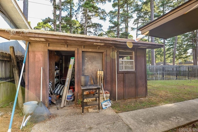 exterior space featuring a yard