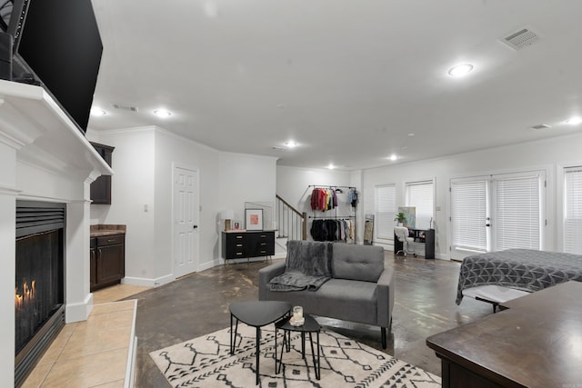 1312 Stone Creek Ln, Jonesboro, AR 72401 - living room with ornamental molding
