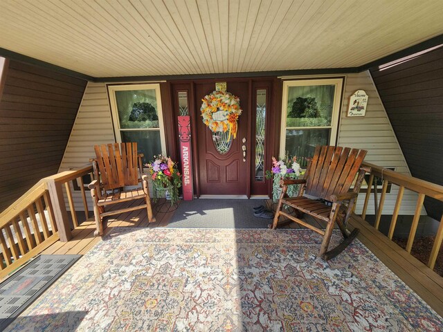 view of yard featuring a carport and a storage unit