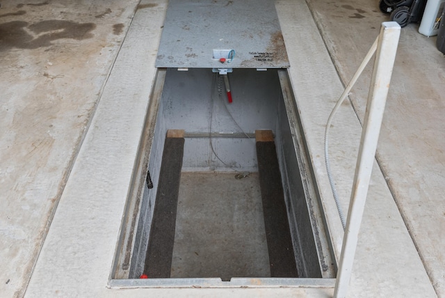 24 W Jericho Dr, Greenbrier, AR 72058 - view of entry to storm shelter