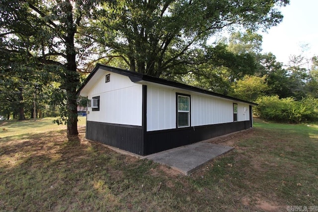 6 Fox Hill Rd, Greenbrier, AR 72058 - view of side of property featuring a yard