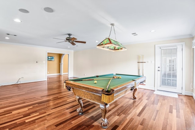 recreation room featuring visible vents, ornamental molding, light wood-style flooring, and pool table