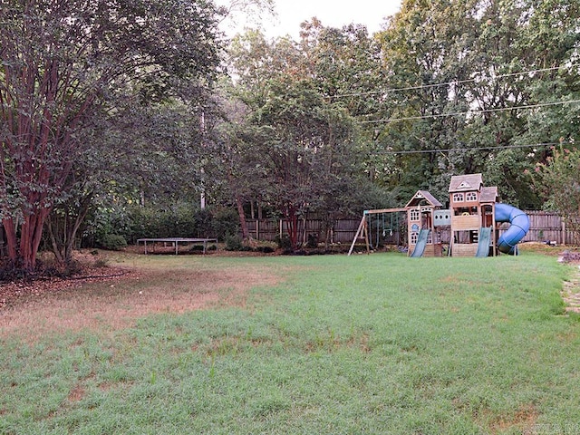 view of yard featuring a playground