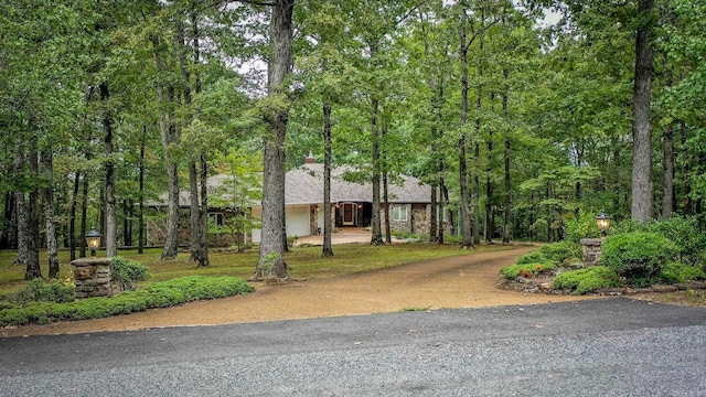 view of front of property