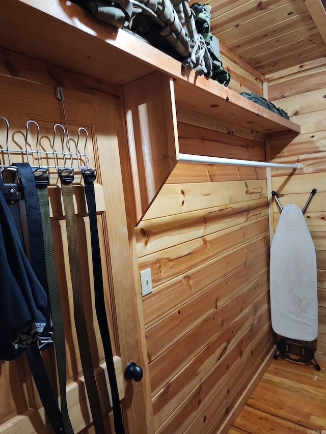 walk in closet featuring hardwood / wood-style flooring