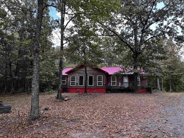 view of front of property