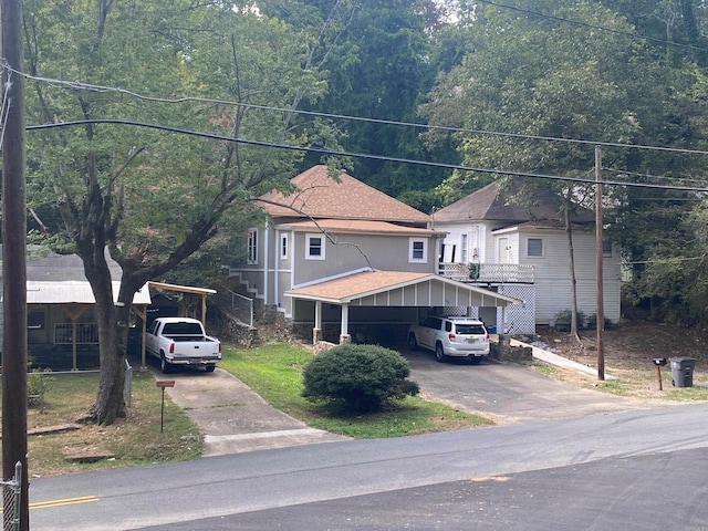 view of front of home