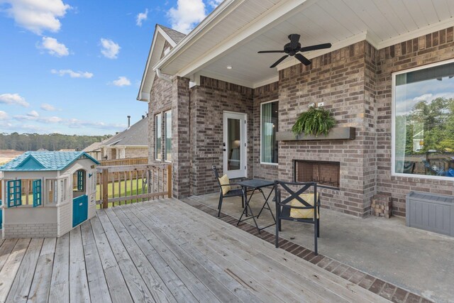 deck featuring ceiling fan