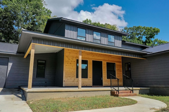 view of front of home with a porch