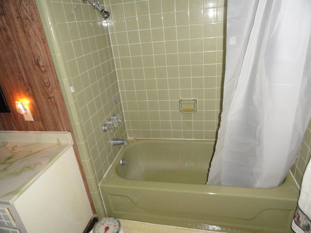 bathroom featuring shower / bath combination with curtain