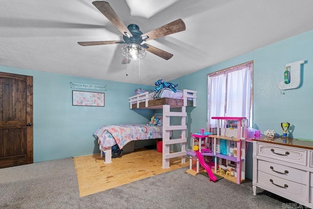 bedroom with carpet floors and ceiling fan