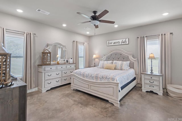 bedroom with ceiling fan