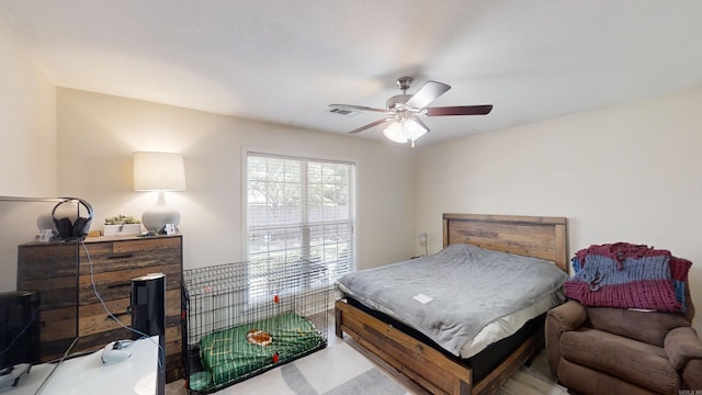 bedroom featuring ceiling fan