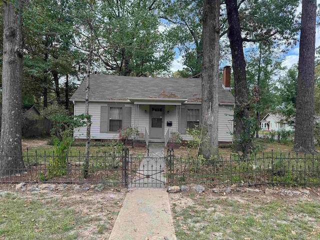 view of front of house featuring covered porch