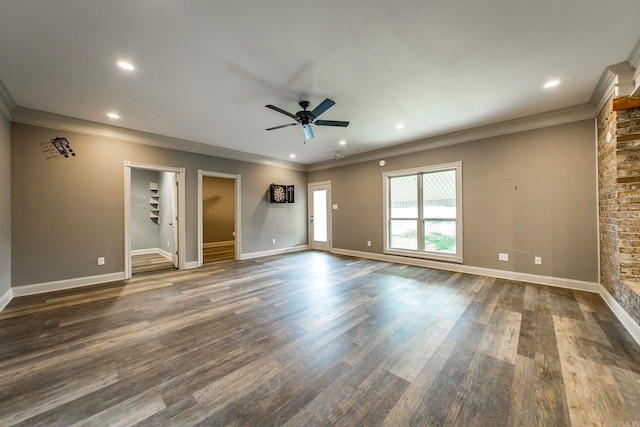 unfurnished room featuring ornamental molding, dark wood-type flooring, and ceiling fan