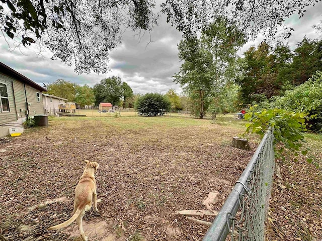 view of yard featuring cooling unit