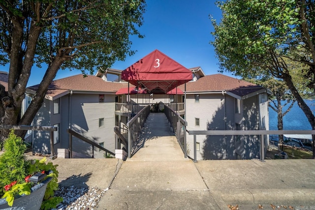 view of front of home