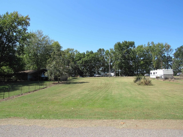 Listing photo 2 for 235 Lucky Landing Rd, Atkins AR 72823