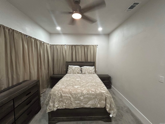 bedroom featuring ceiling fan and carpet flooring