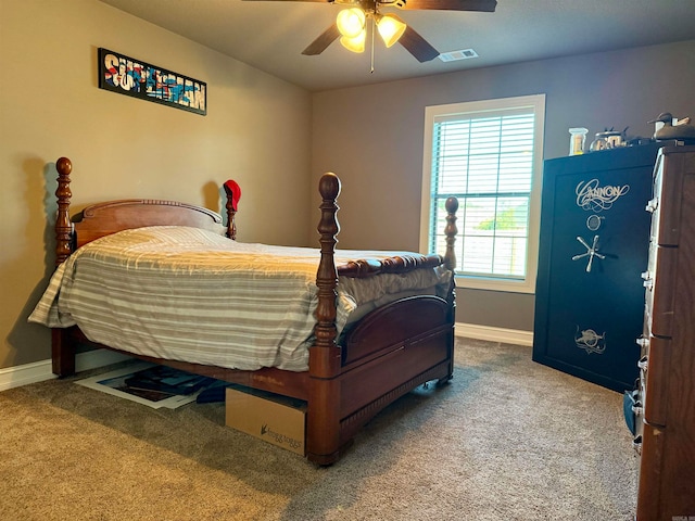 carpeted bedroom featuring ceiling fan