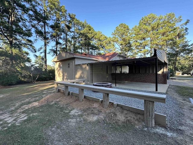 view of side of property