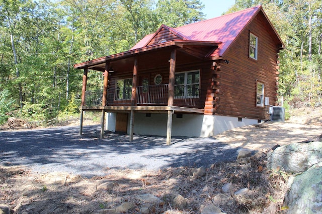 view of front of home featuring central AC unit