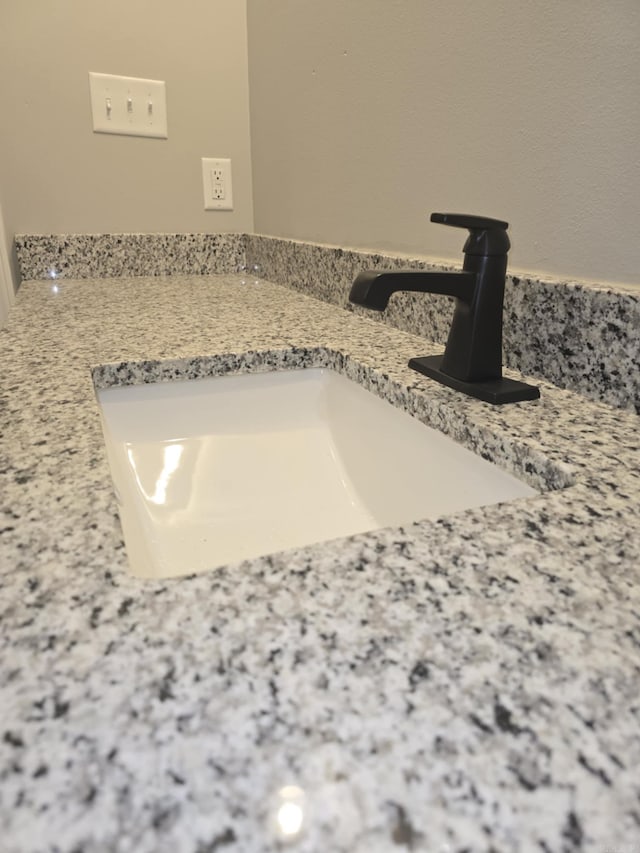 room details featuring sink