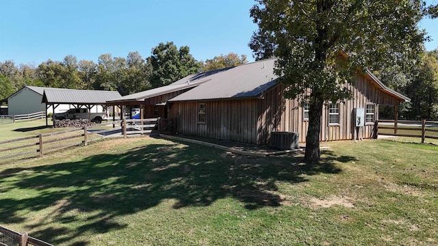 view of side of property