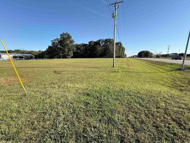 Listing photo 2 for 1601 Airport Loop, Searcy AR 72143