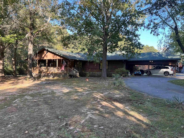 view of front of home featuring covered porch