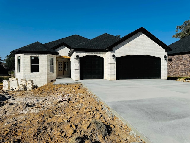 view of front of house with a garage