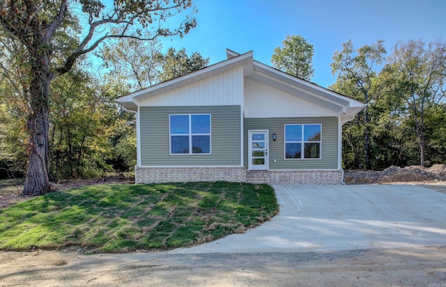 view of front of house