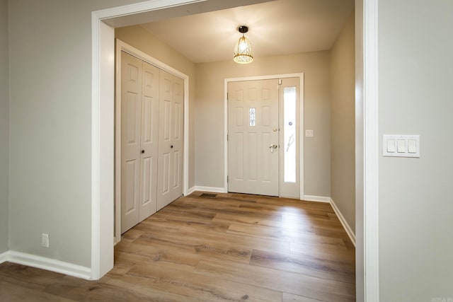 foyer entrance featuring light hardwood / wood-style floors