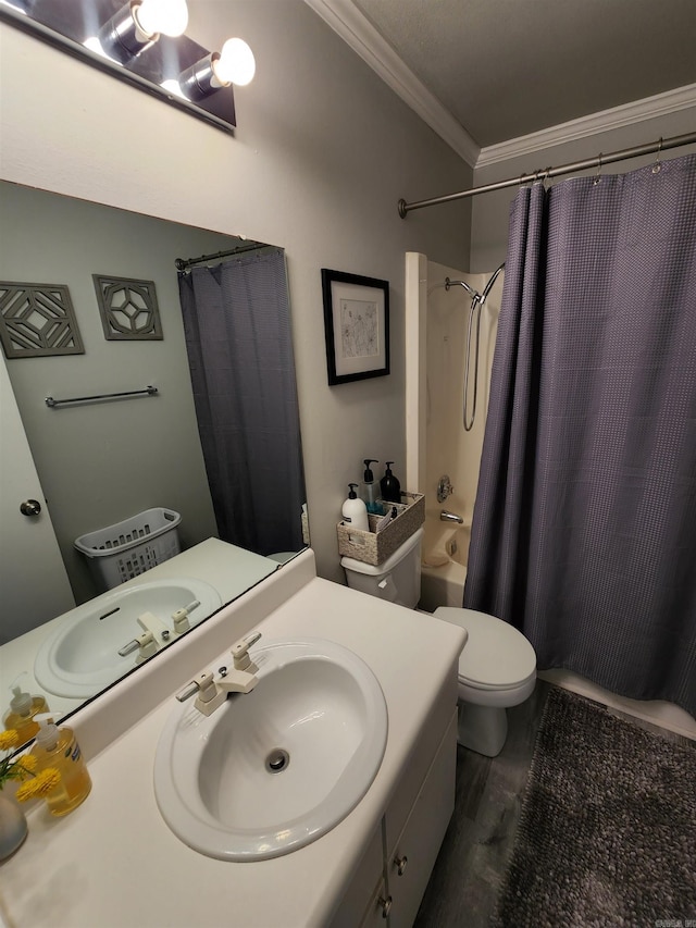 full bathroom featuring hardwood / wood-style floors, vanity, shower / bathtub combination with curtain, crown molding, and toilet