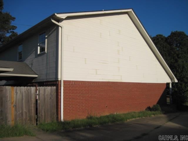 view of property exterior