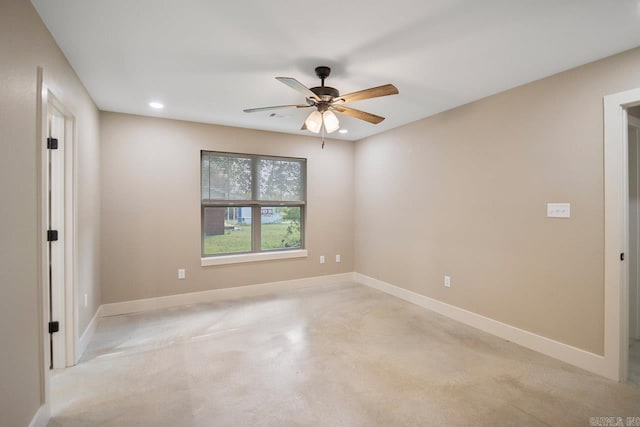 unfurnished room featuring ceiling fan