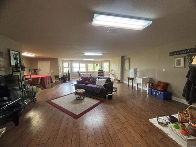22 Alta Way, Hot Springs Village, AR 71909 - living area featuring hardwood / wood-style floors and baseboards