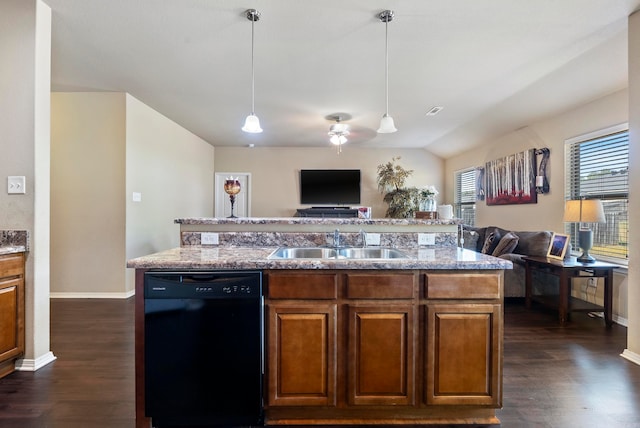 kitchen with lofted ceiling, a kitchen island with sink, sink, dark hardwood / wood-style flooring, and dishwasher