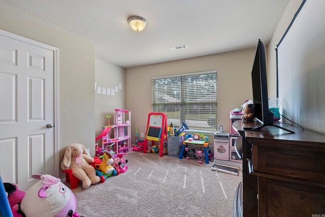 game room with carpet